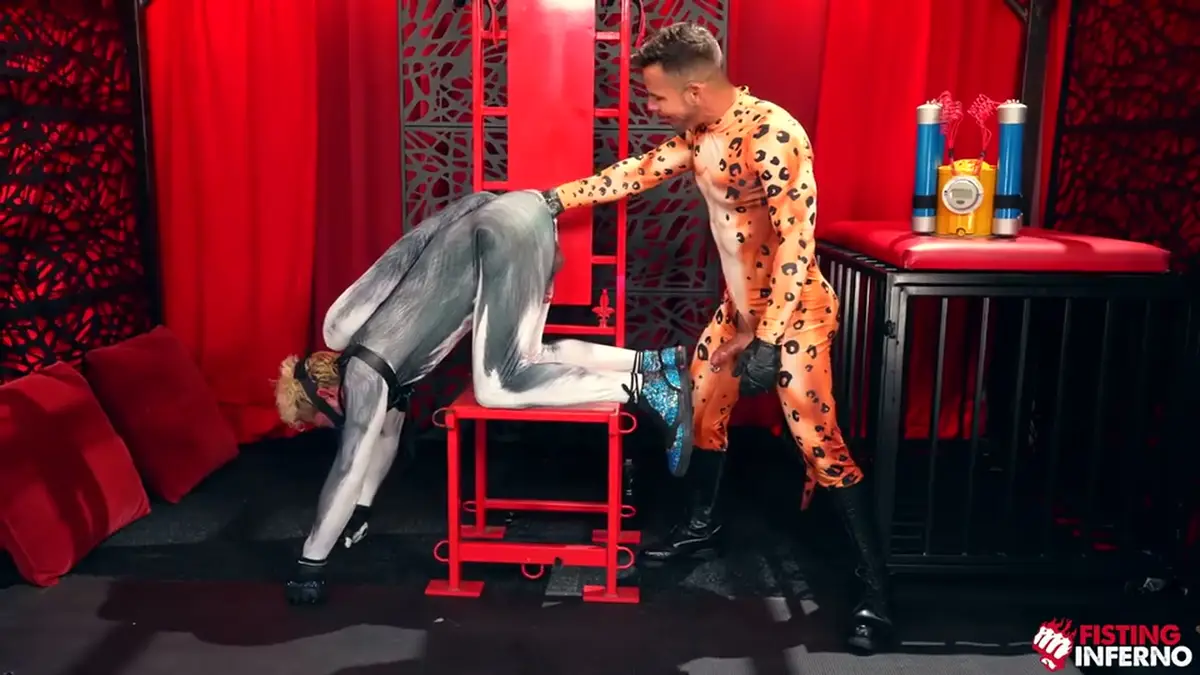 Werewolf’s Full Moon Craving Meets Leopard Man’s Fist!