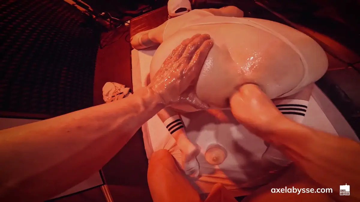 GapeFactory’s Ultimate Fisting Session with Axel Abysse in Tokyo